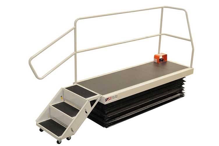 Advance Lifts work access lift